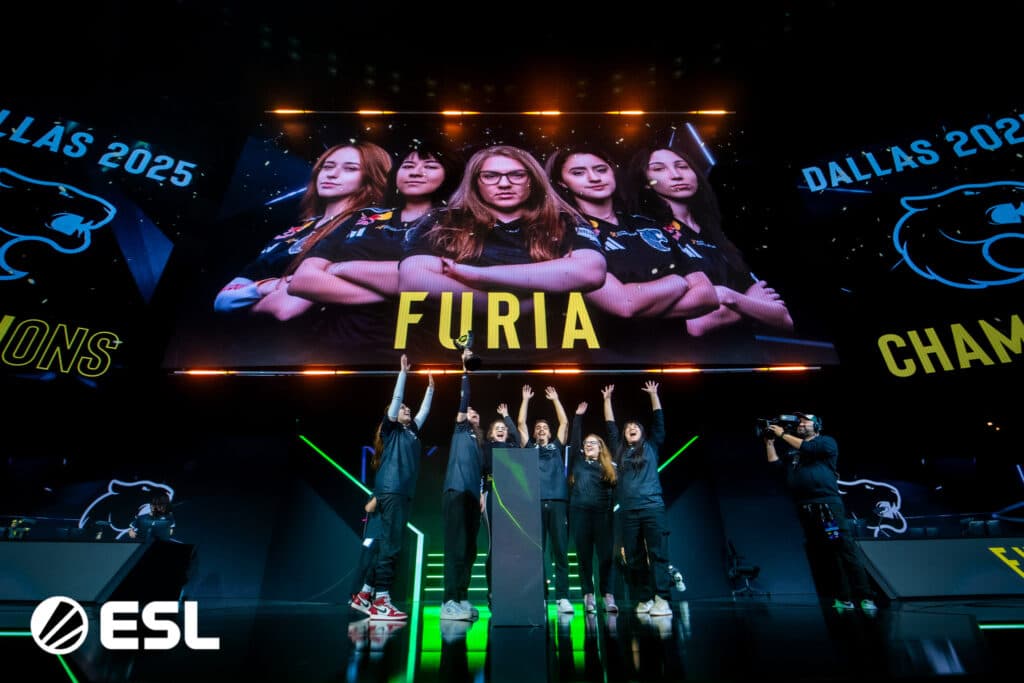 ESL Impact Season 7 winners at DreamHack Dallas 2025 (Image via Rachel Mathews | EFG)