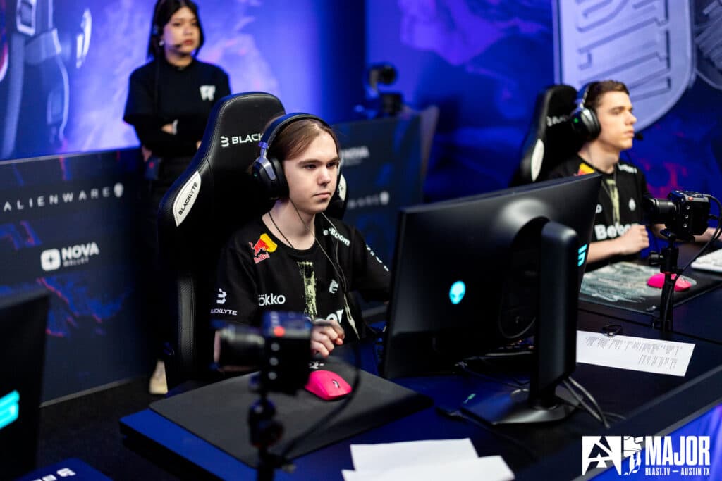 Team Spirit at the CS2 Austin Major (photo by BLAST | Michal Konkol)