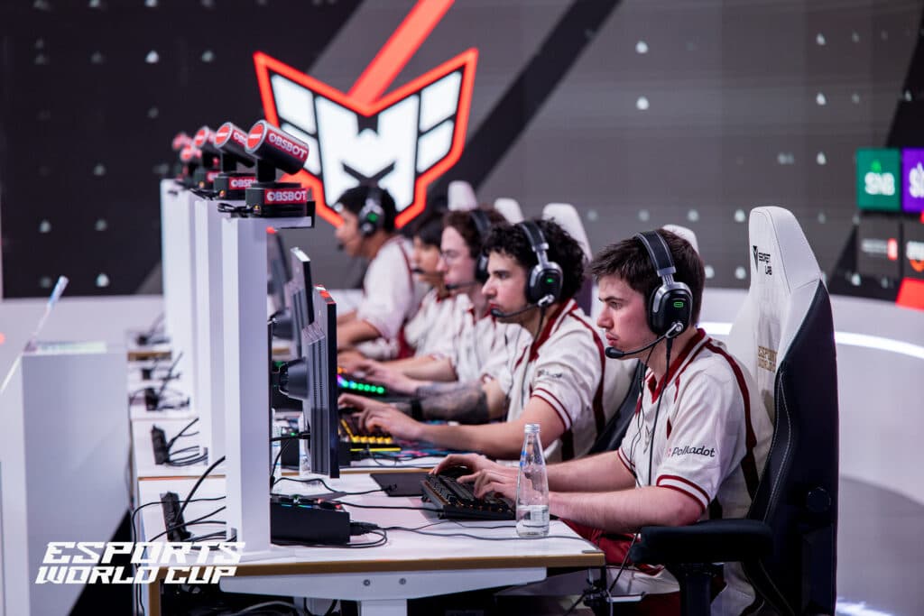 HEROIC at the EWC (Image via Wojciech Wandzel)