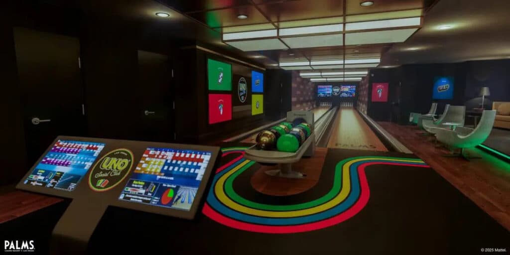 UNO-themed bowling alley (Photo via Palms Casino Resort)