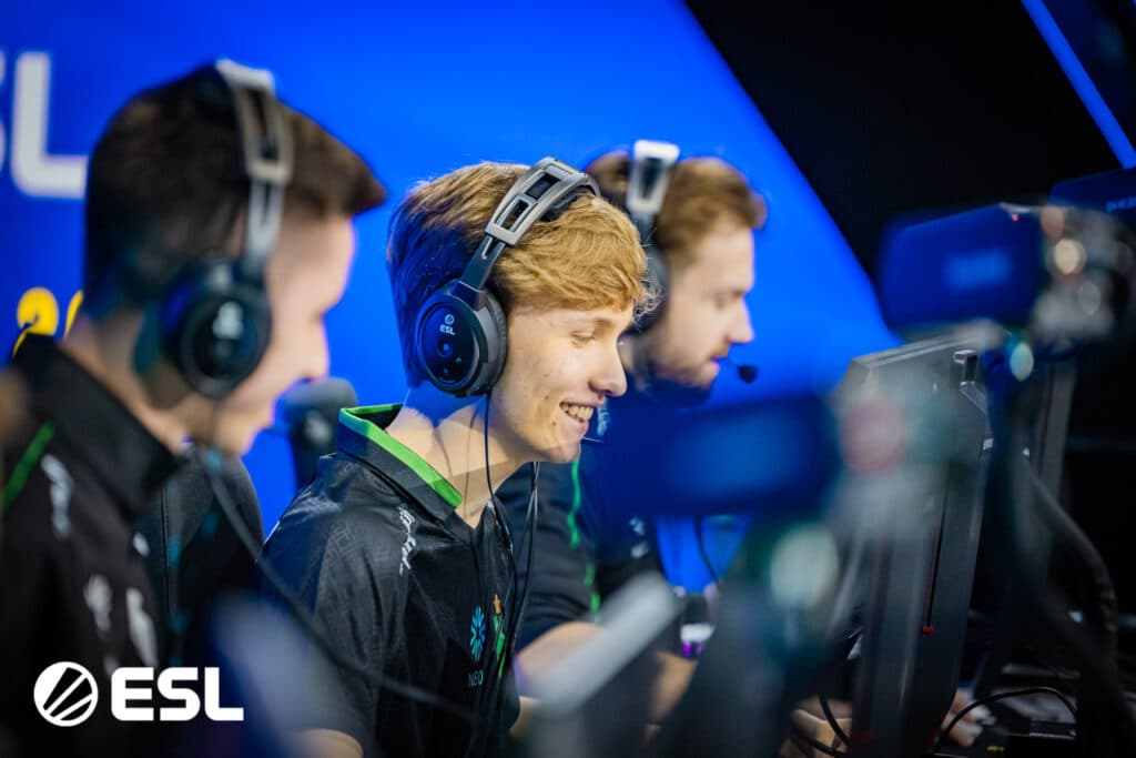 m0NESY is looking very comfortable despite this being his first event with the roster. (Photo via ESL)