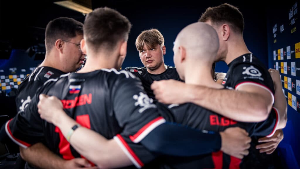 s1mple enters Austin to play his first ever CS2 Major, and first major since Paris in 2023. (Photo by Helena Kristiansson via ESL)